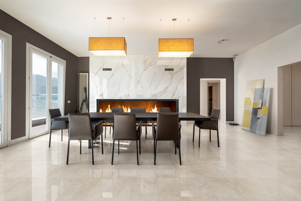 Una collezione effetto pietra, dove l’estetica della tipica pietra dell’Umbria rivive con una naturalezza sorprendente grazie all’innovativa tecnologia “Realistic 3D vein effect”