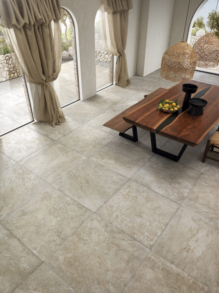 Piastrelle in gres porcellanato per pavimenti e rivestimenti dal fondo che unisce un mix di colori dal giallo al tortora